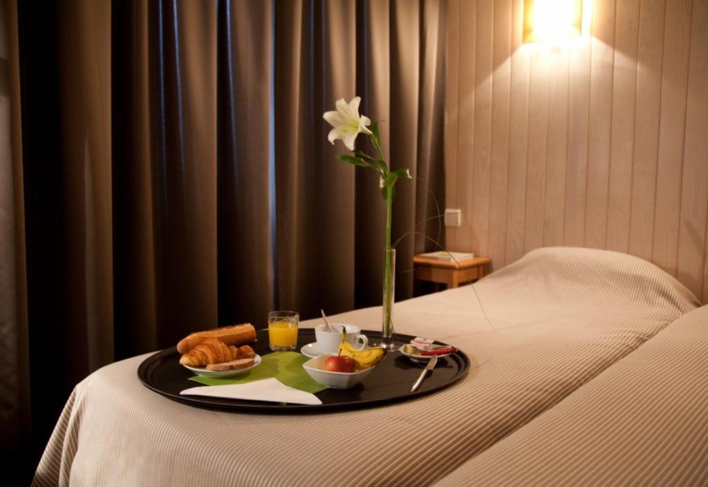Logis Hotel Le Relais Biscarrosse Exteriör bild